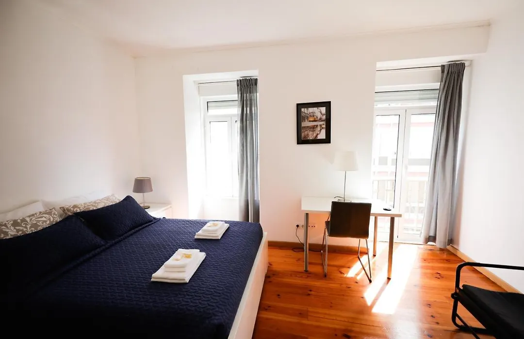 Lisboa Sweet Family Homestay-1